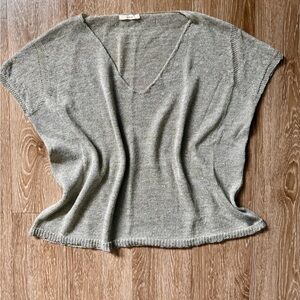 Gold and Beige V-Neck Knit Top by Ese O Ese